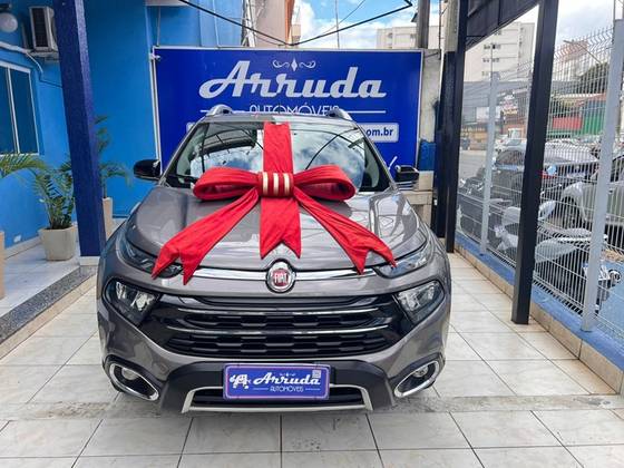 FIAT TORO 2.0 16V TURBO DIESEL VOLCANO 4WD AT9 FIAT TORO 2.0 16V TURBO DIESEL VOLCANO 4WD AT9